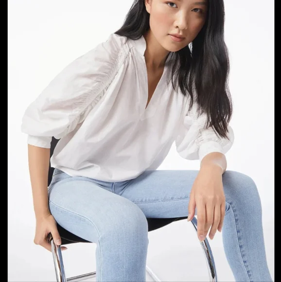 Frame Ruched Cali Popover Blouse - Picture 2 of 10